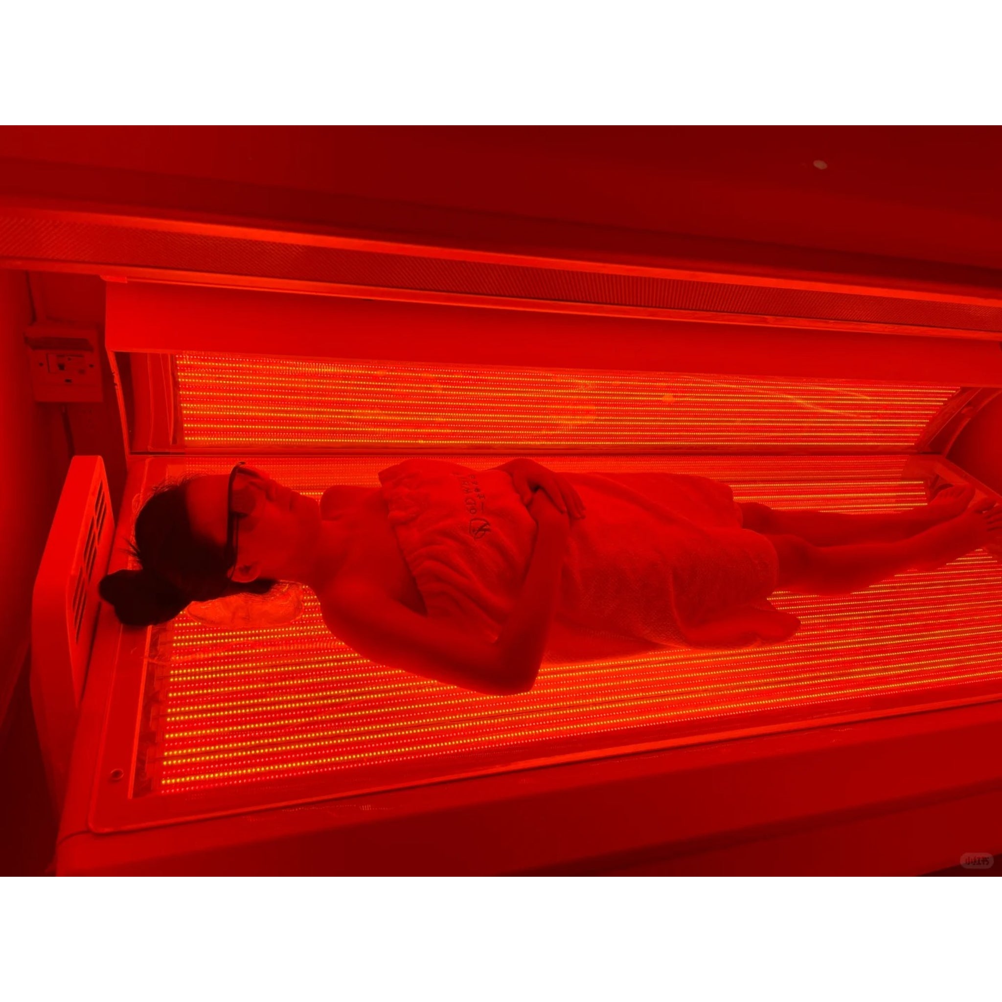 Merican M6N PLUS Red Light Therapy Bed - Red light Therapy - Merican