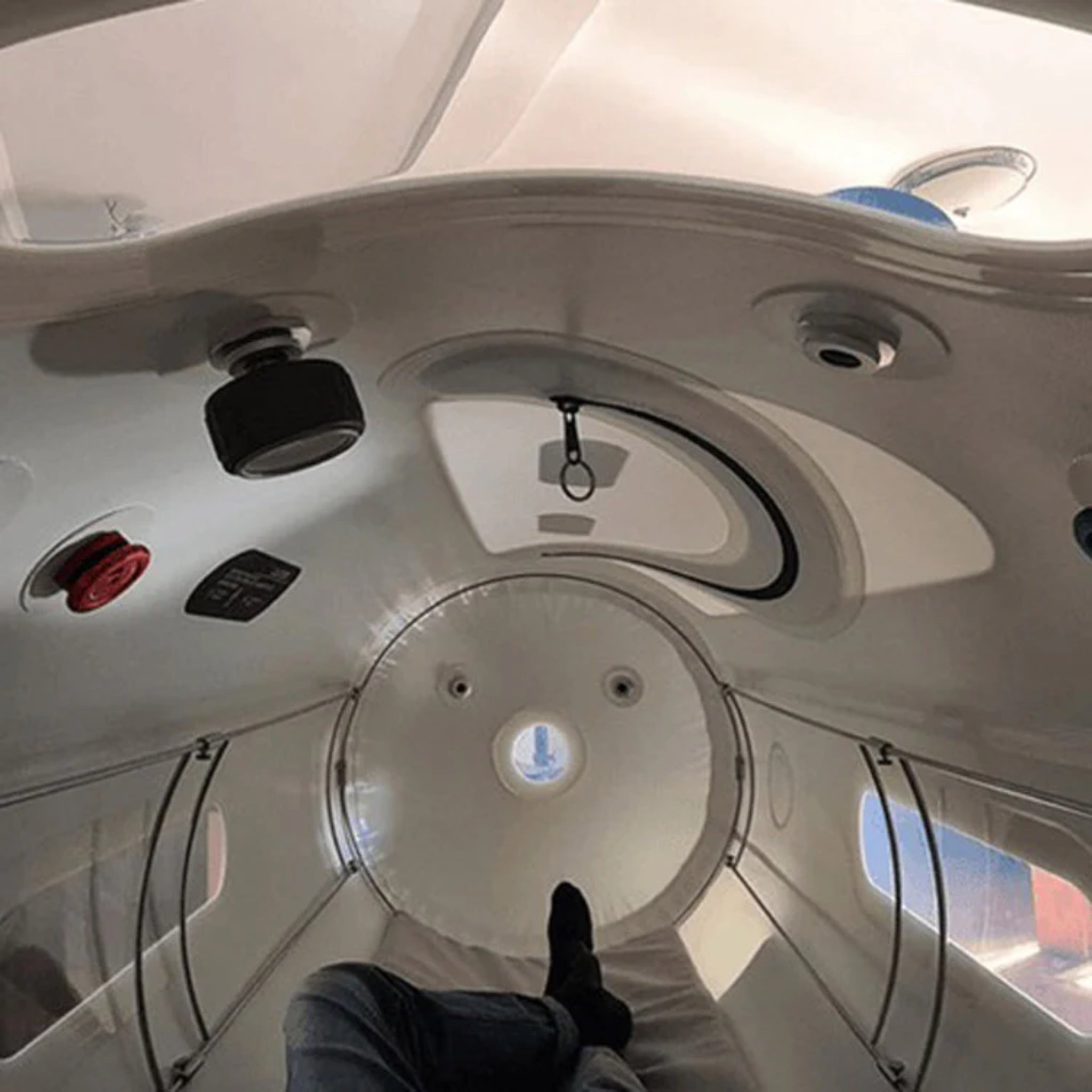OxyRevo Apex32 1.5 ATA Portable Hyperbaric Chamber - hyperbaric chambers - Oxyrevo